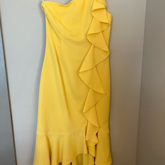 LIKELY yellow one shoulder midi dress - Picture 4 of 5